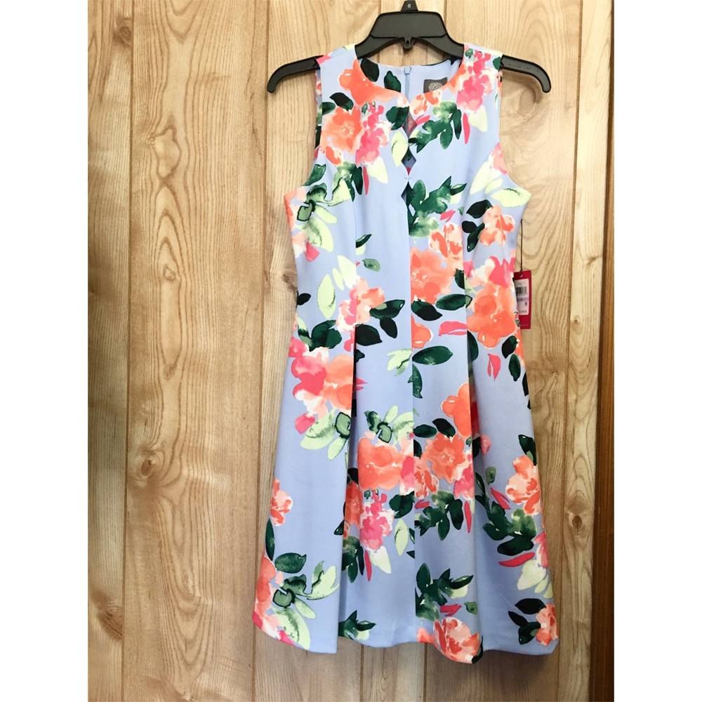 NWT Vince Camuto Sleeveless Floral Dress